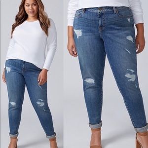 Lane Bryant Mid Rise Boyfriend Capri Sz 24 Blue signature fit Distressed